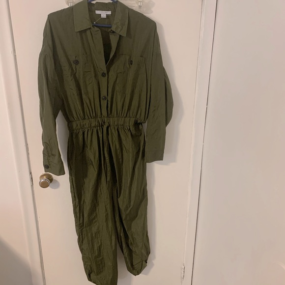 Forever 21 Pants - Army Green Jumpsuit